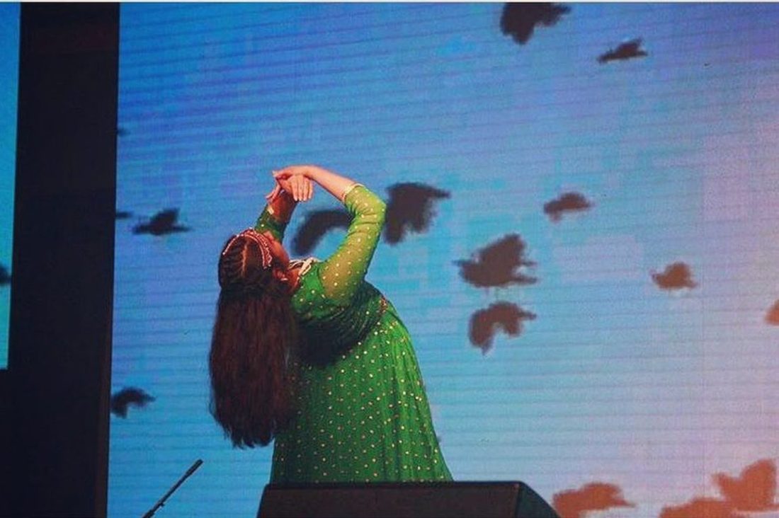 Sara-Maya Kaba performing dance